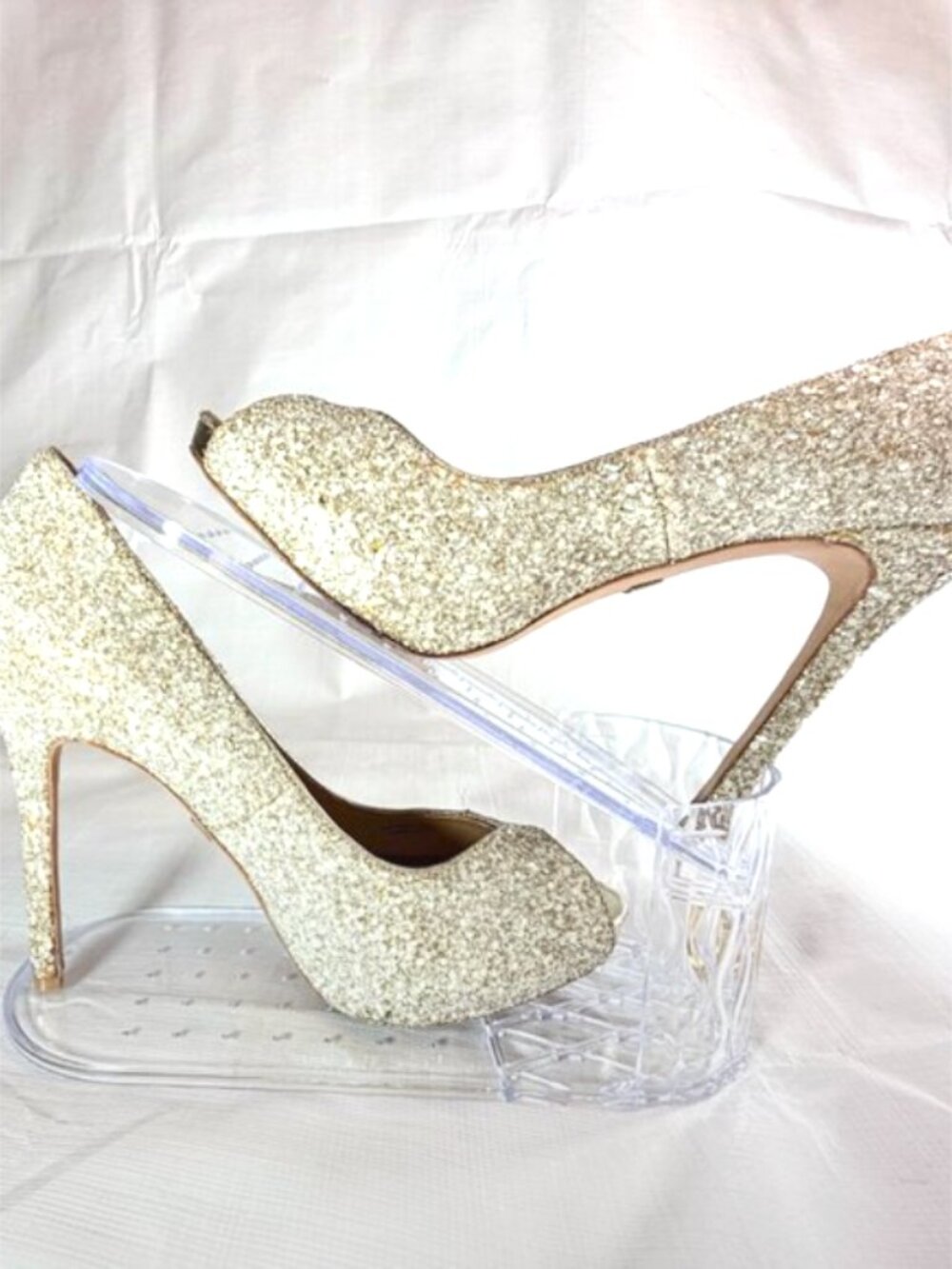 Badgley Mischka "Kassidy/Kassidy II" Silver Glitter Peep-Toe Pumps - Size 8-1/2 - Picture 2 of 8